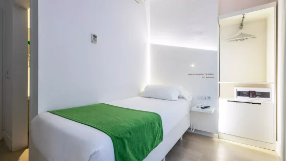 Habitación individual - hotel-atarazanas-malaga.com